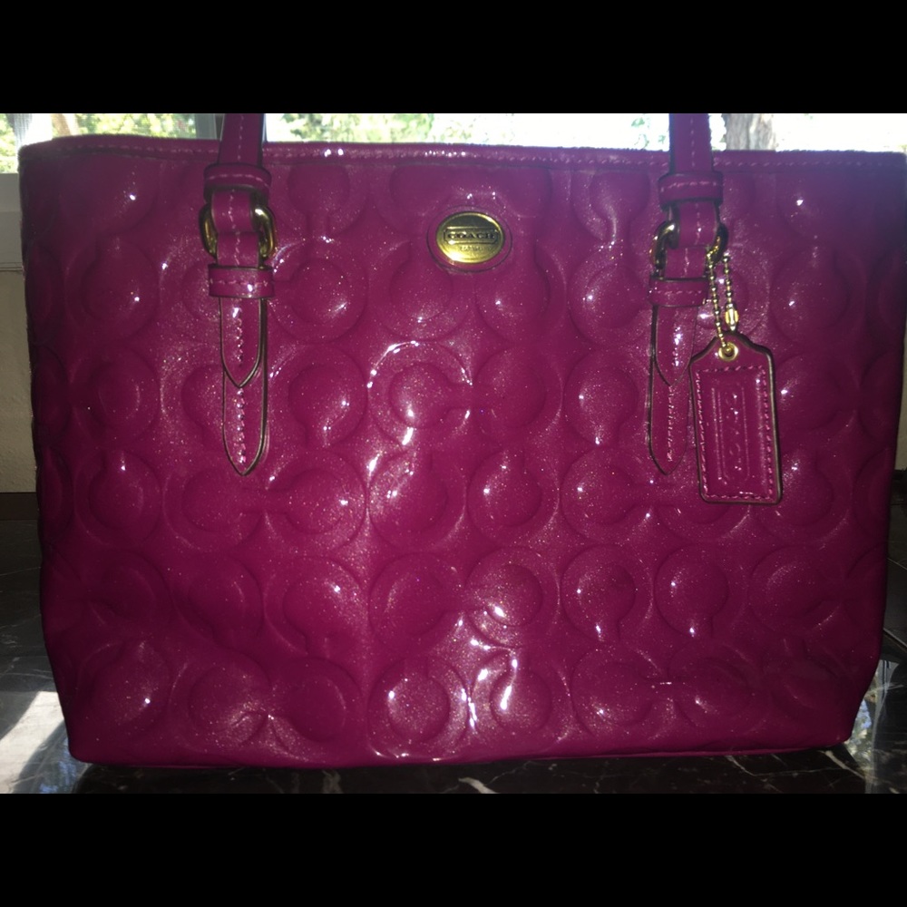 Small purple Coach purse